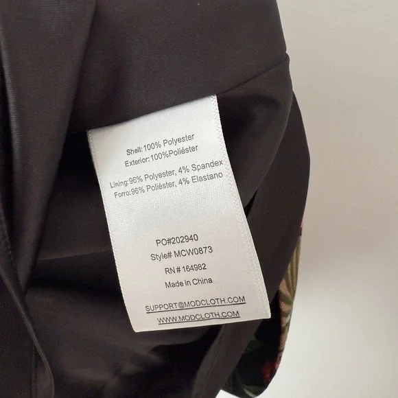 NWT ModCloth 2 Cat Print Floral‎ Jacquard Fit and Flare Dress Sleeveless Black - Picture 8 of 10